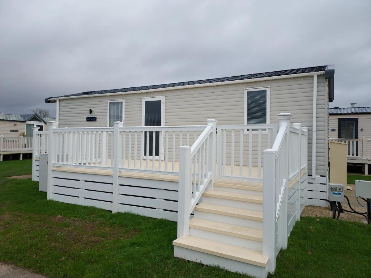 Hoburne Bashley Self-Catering Holiday Home New Milton Exteriér fotografie